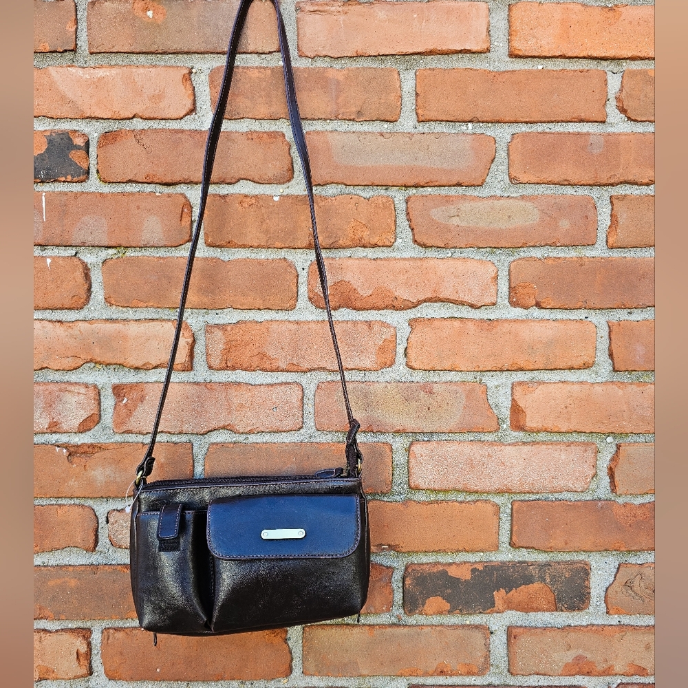 Vintage Chocolate Brown Faux Leather Shoulder Bag | Organizer Style.